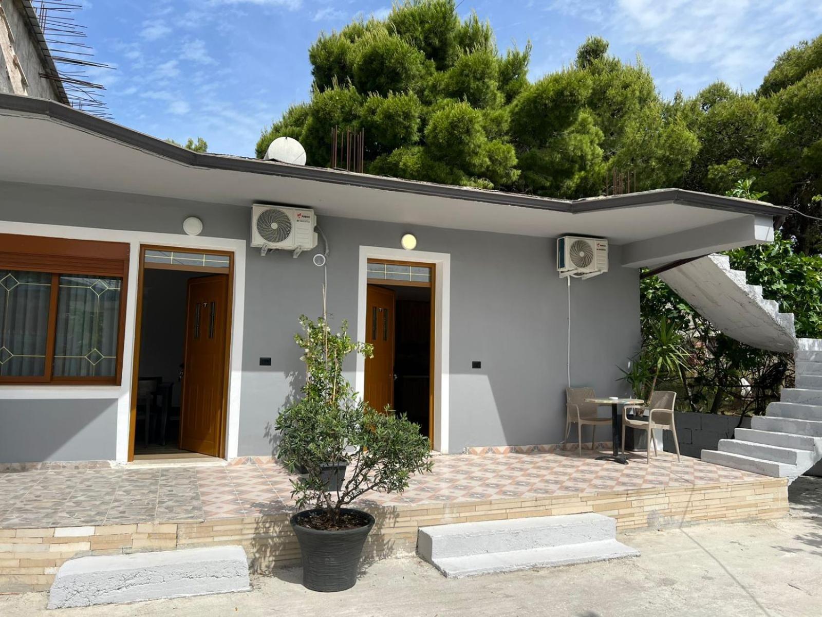 Guesthouse Vlore Exterior photo