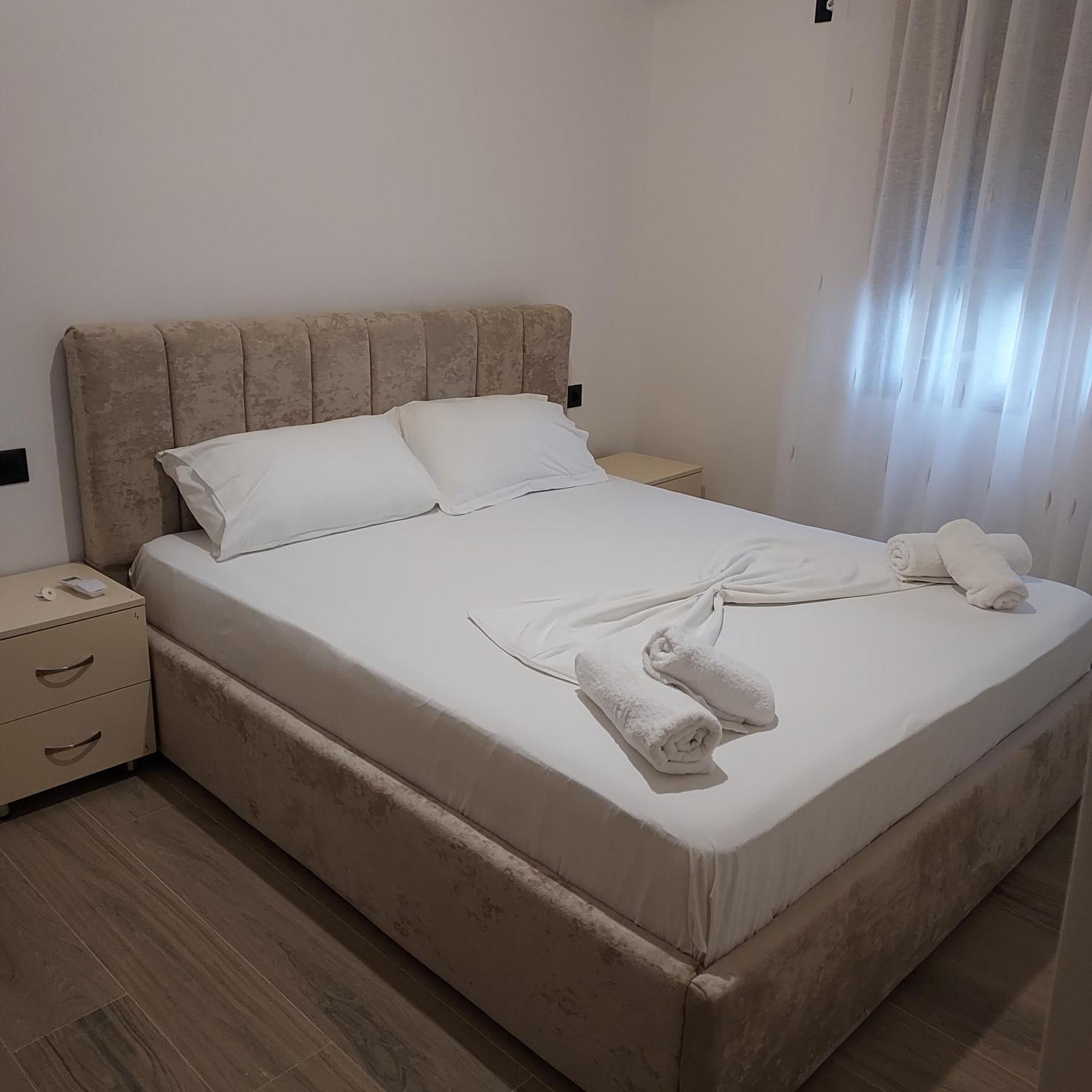 Guesthouse Vlore Exterior photo