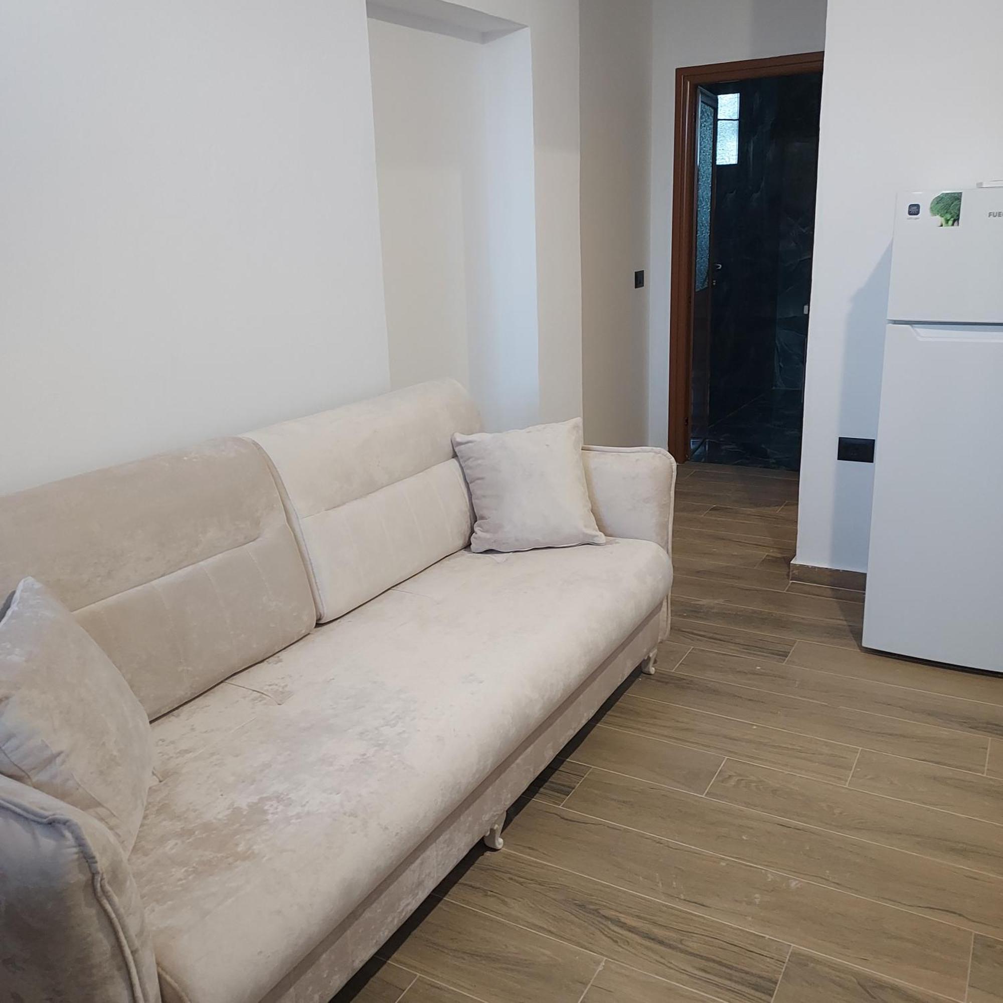 Guesthouse Vlore Exterior photo