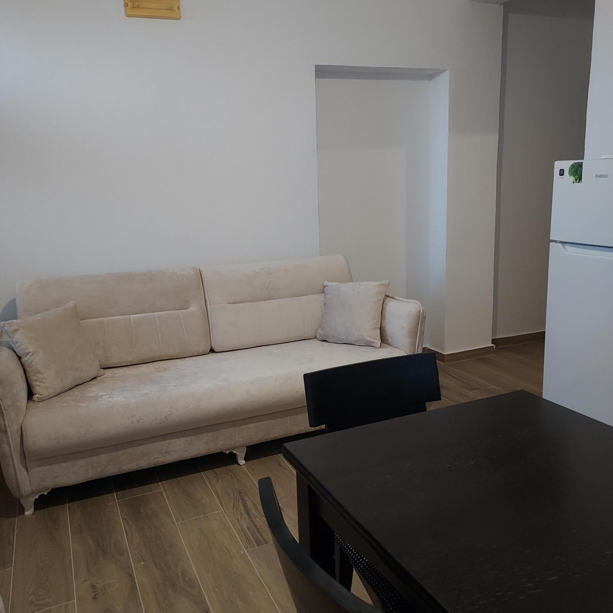 Guesthouse Vlore Exterior photo