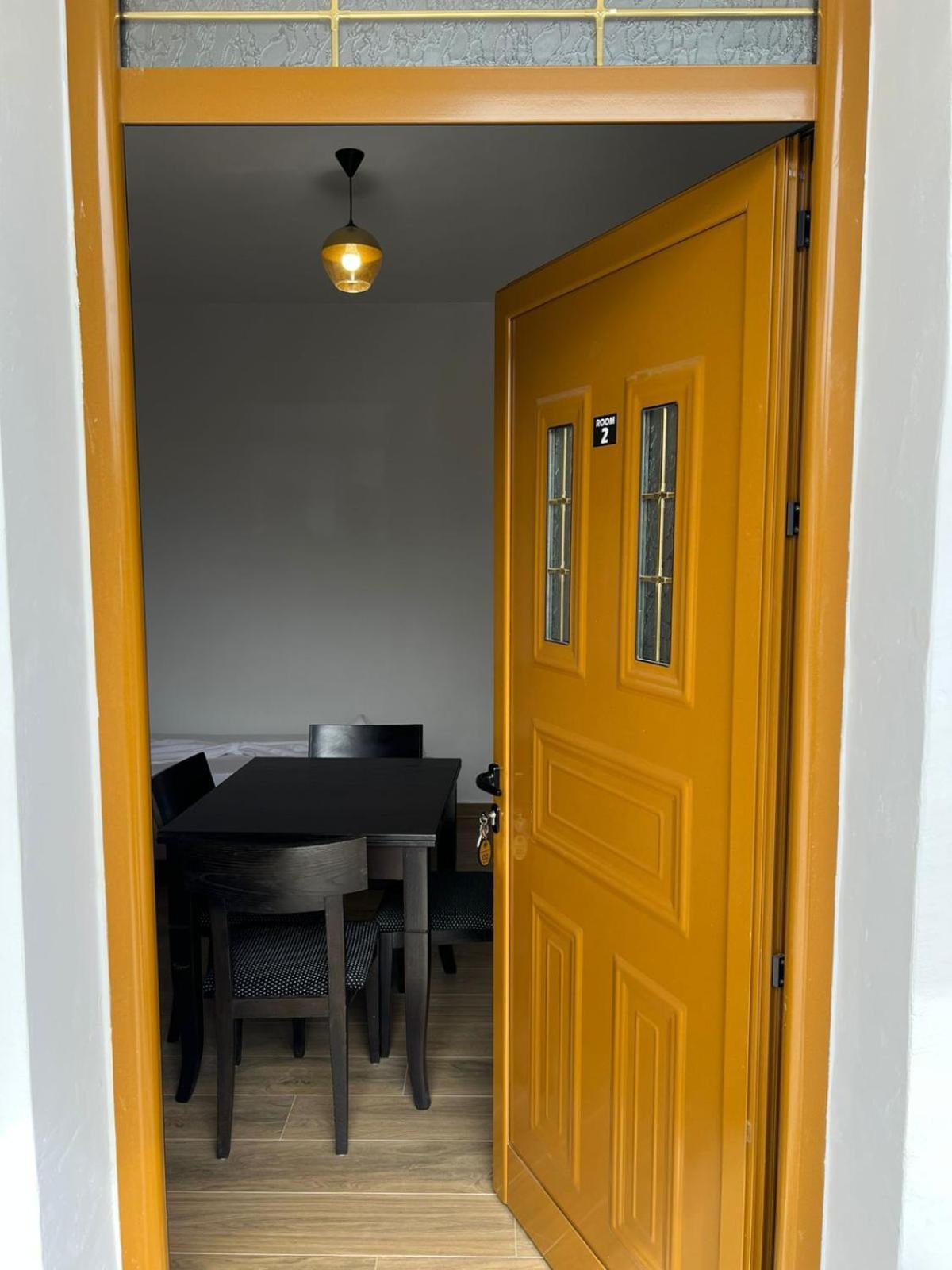 Guesthouse Vlore Exterior photo